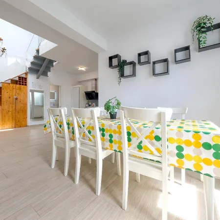 Casa Dang - 600m To The By Lanzarote