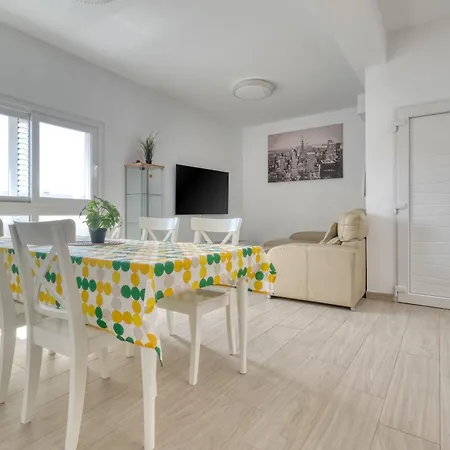 Casa Dang - 600m To The By Lanzarote Коста-Тегисе